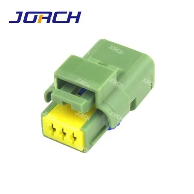 3-poliges, grünes, wasserdichtes Kabel mit FCI-Autostecker 211PC032S5049